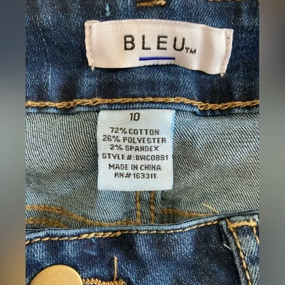 Bleu size 10 blue denim capri with stretch New With Tags - Picture 6 of 12